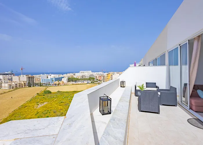 Sea View & Private Terrace Near Promenade -sleep 8 By Quicktrips Apartament *