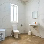Sea View & Private Terrace Near Promenade -sleep 8 By Quicktrips Apartman